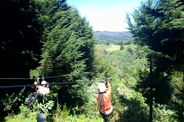 Zipline-äventyrssafari från NairobiSafari med zipline-äventyr från Nairobi