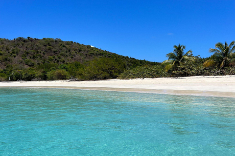 Fajardo : demi-journée de bateau privé à Icacos ou Palomino