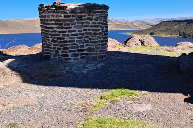 Puno: Half-day excursion to the Chullpas of Sillustani + Virtual Reality