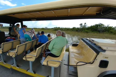 Miami: Paseo en hidrodeslizador y tranvía por los Everglades
