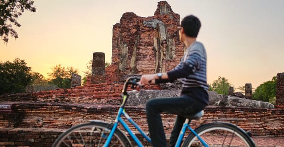 Chiang Mai: Into The Unknown Biking Tour with Local Guide
