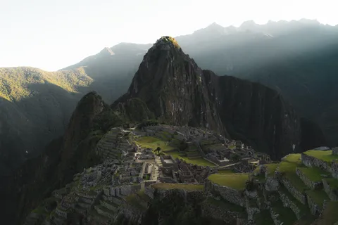 Macchu Picchu Private Tour Guide + Bustour Ticket Kombi