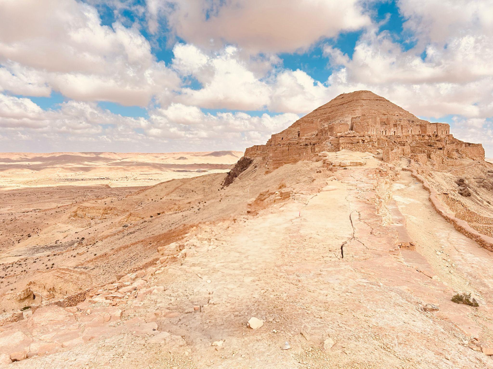 Djerba: Berber- und Wüstenerlebnis – Chenini, Tataouine, Ksar