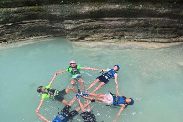 Cebu: 3-Day Private Tour with Hotel, Snorkeling & Transfers