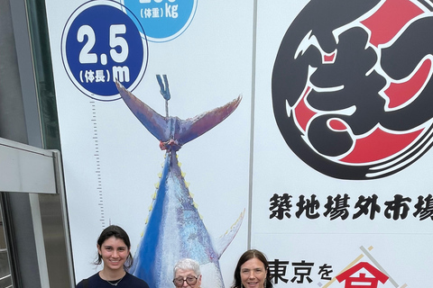 Tsukiji Fish Market+Lunch +Asakusa Tea +Akiba Maid Cafe tour