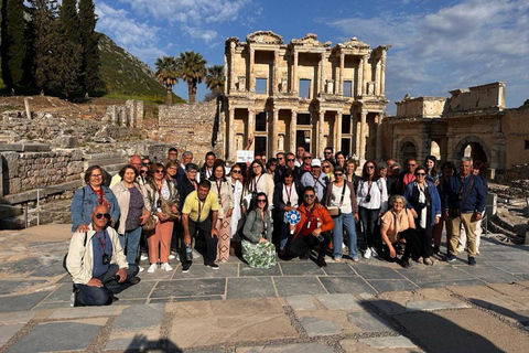 Depuis Kuşadası : Visite privée d&#039;Éphèse et dégustation de vin