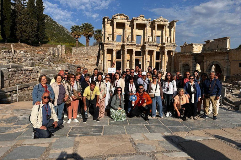 Von Kuşadası: Private Ephesus und Weinverkostung Tour