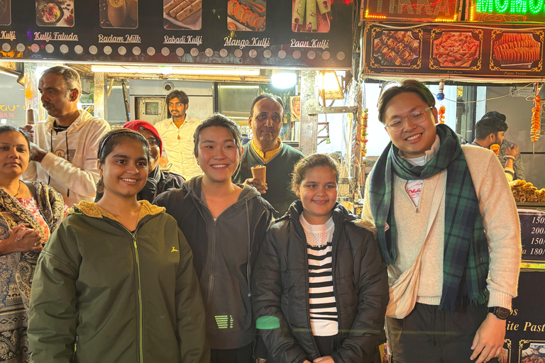 Delhi: Akshardham Temple Tour with Water & Light Show by Car Akshardham Water & Light Show with Old Delhi Tour