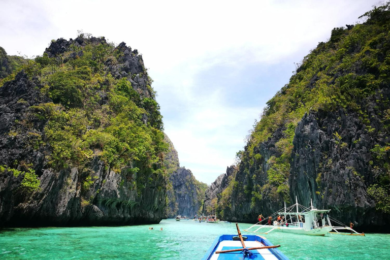 El Nido Highlights Tour with Buffet Lunch