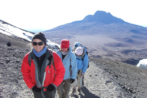 Kilimanjaro: Escalada de lujo de 5 días por la ruta Marangu