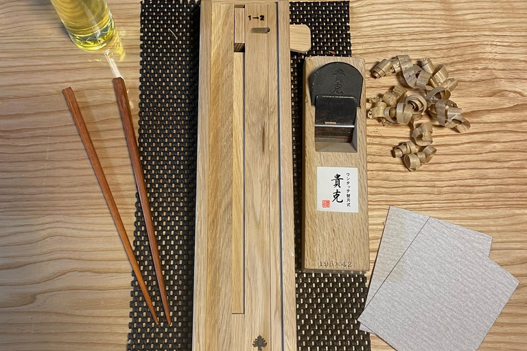 Sapporo: Workshop de fabrico de pauzinhosSapporo: Chopstick-Making Workshop