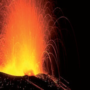 Ab Tropea: Stromboli bei Nacht