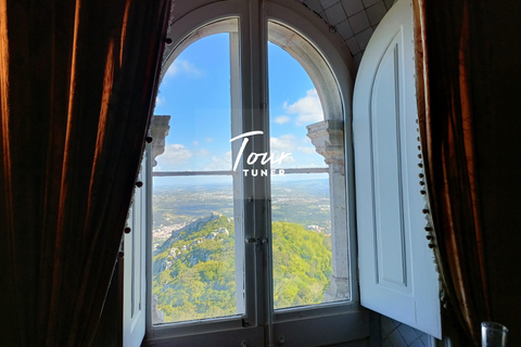 Lisbon: Pena Palace, Moorish Castle, Regaleira & Sintra Tour Private Tour – Personalized Comfort in an Exclusive Settings