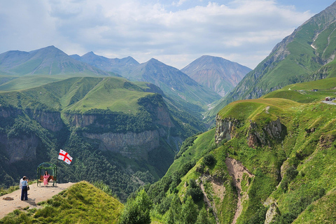 Tbilisi: Kazbegi Day Trip with Gergeti Trinity Church