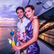 Bali/Benoa: Sunset Dinner Cruise with Buffet and Live Show Bali/Benoa: Sunset Dinner Cruise with Buffet and Live Show