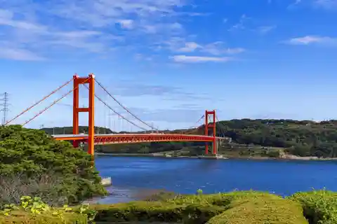 Fukuoka: Yatai Food Stalls and Hirado Bridge Tour
