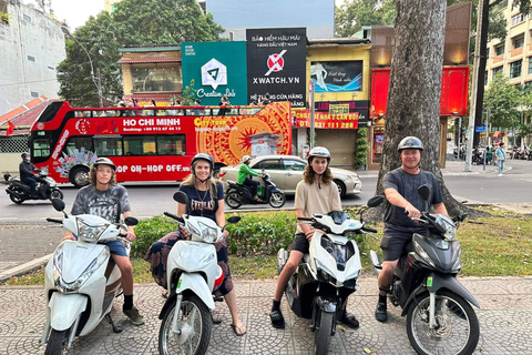 Explora 5 distritos de Ciudad Ho Chi Minh en moto