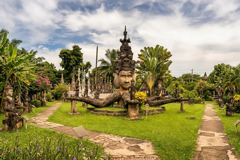 Private Tuk-Tuk Tour with Buddha Park & Coffee Tasting