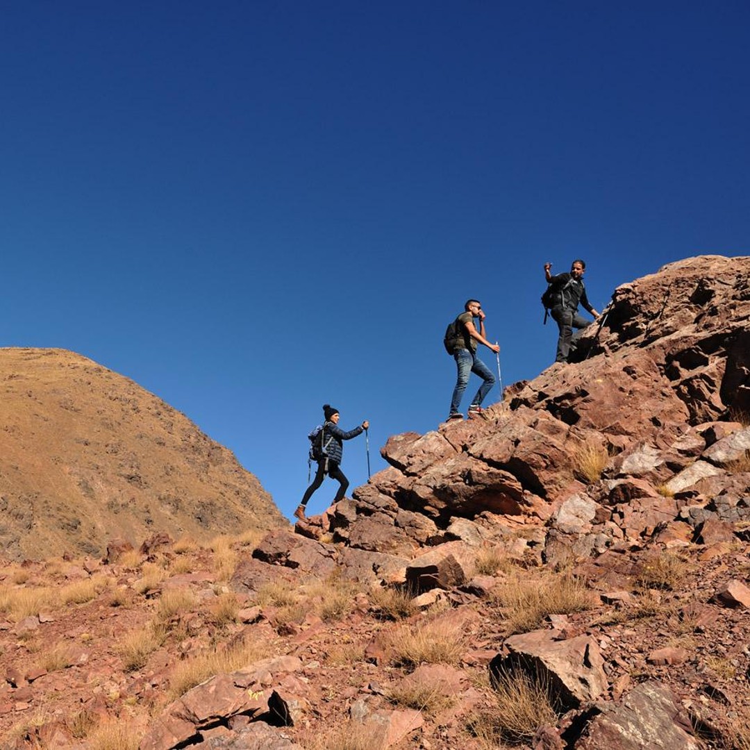 Ascension du Toubkal : randonnée de 2 jours et 1 nuit dans les montagnes de l'Atlas. - trekking