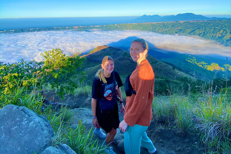 Escalada ao nascer do sol no Monte Batur com guia profissionalCom serviço de traslado do hotel, tudo incluído