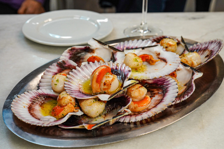 Palma de Mallorca: Food Tour with 10+ Local Dishes & Drinks