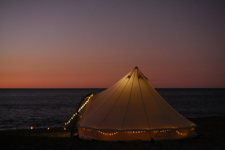 Romantyczny zachód słońca z pakietem Silver Glamping