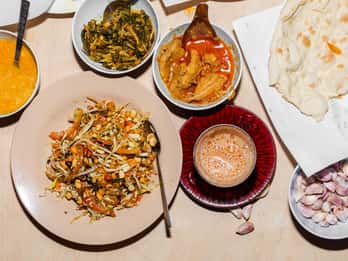 Phuket: Southern Flavours Foodtour mit 15+ Verkostungen