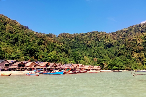 Early Bird Surin Islands Snorkeling Trip maximum 24 p.