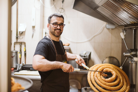 Madrid: Tour gastronomico a piedi e visita al mercato