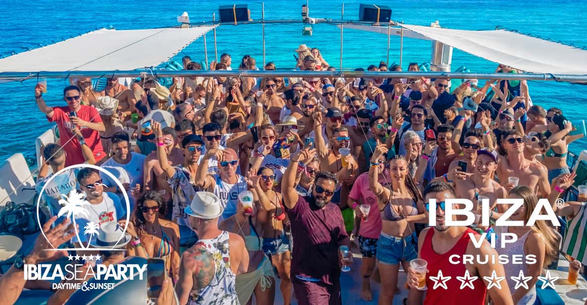 Afbeelding 12 van Ibiza: VIP-feest op een catamaran met DJ, open bar, paella en discotheken