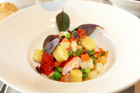 Paris: Eiffel Tower Dining, Gustave Menu at Madame Brasserie Eiffel Tower Madame Brasserie early evening dinner