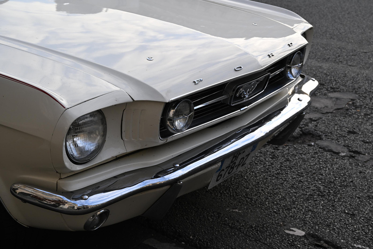 Paris: Vintage Mustang Tour & Local Guide with Hotel Pickup Paris Highlights | 1-Hour Mustang Express Tour