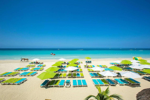 Negril: Private Charter Sunset Catamaran Cruise Private Charter Cruise