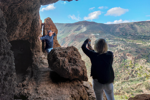 Gran Canaria Cueva, Oasis, Aventura en la Garganta Roja y Picnic acogedorGran Canaria Discovery Adventure Tour con Picnic de Tapas