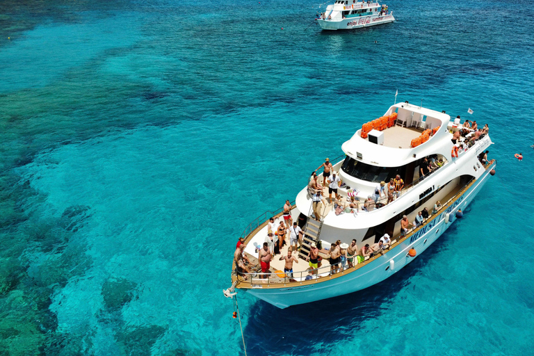 Protaras: Medusa Chill-Out Cruise to Blue Lagoon & Sea Caves