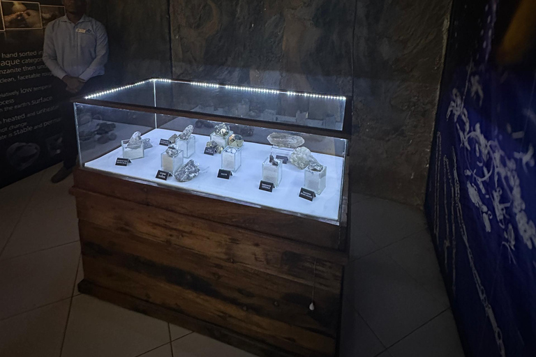 Tour del mercato Maasai di Arusha e del Museo della Tanzanite