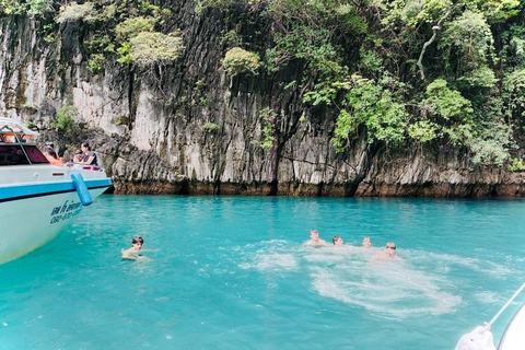 Phuket: Private Luxury Speed Boat to James Bond Island