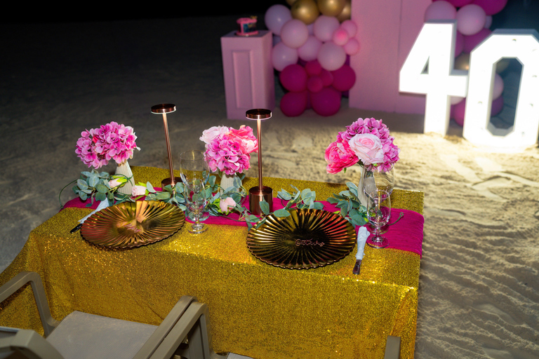 Montego Bay: Private Beach Dinner with Photoshoot