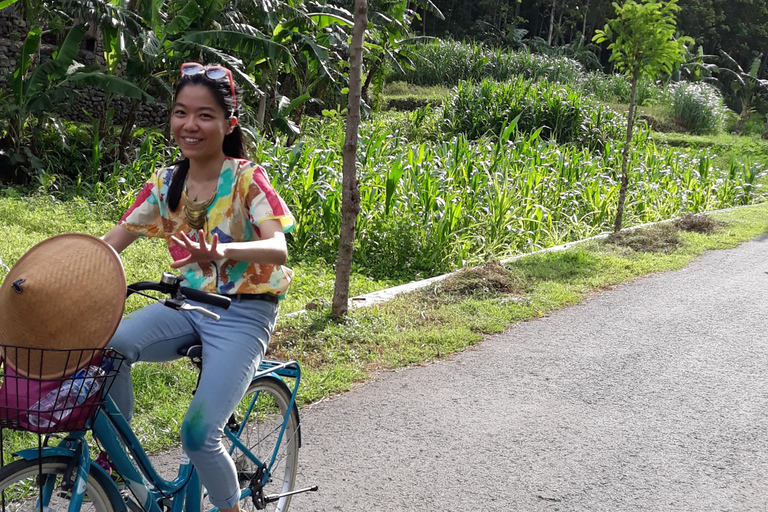 Yogyakarta: fietstocht en dorpsrondleiding in ImogiriYogyakarta: Fietsen in Imogiri en dorpsrondleiding