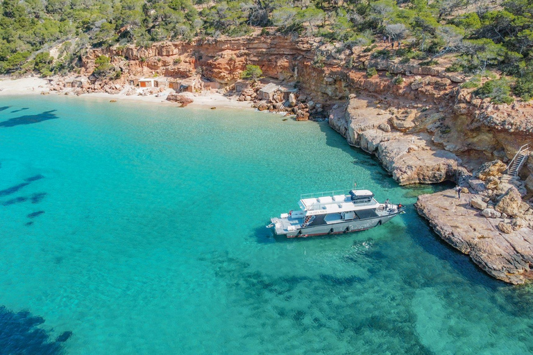 Sail along the northeast coast of Ibiza. Take a boat trip along the northeast coast of Ibiza.