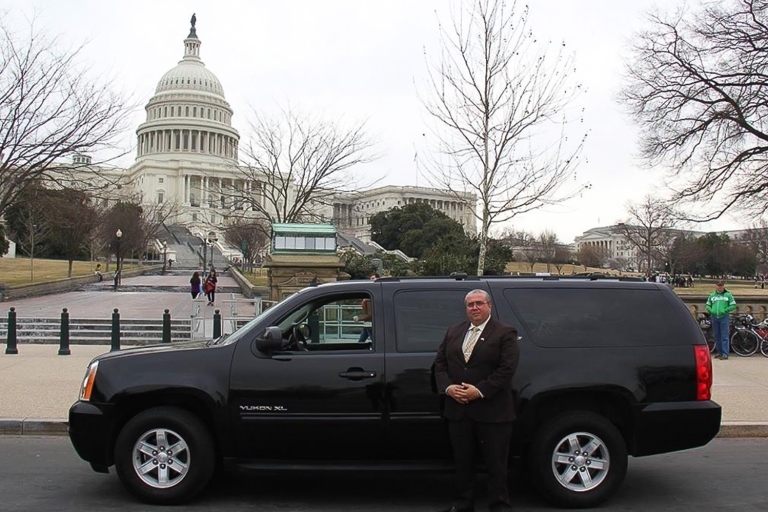 Washington DC: Multilingual Private Day or Evening SUV Tour Washington DC: Private City Tour in Luxury SUV in Portuguese