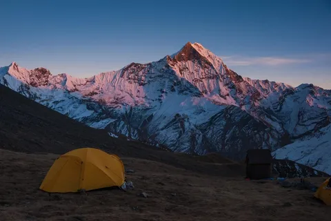 7 giorni di Trek ABC del gruppo di backpackers da Pokhara
