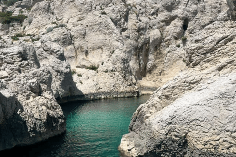 Marseille: Frioul Cruise Tour, Underwater Scooter, and Water Games