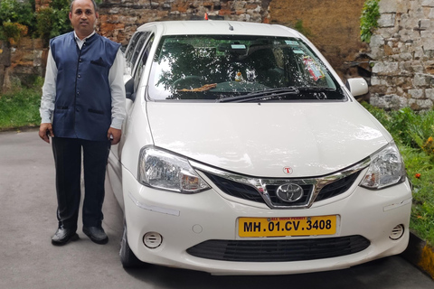 Mumbai: Toyota Etios or Glanza Car Rental with Chauffeur