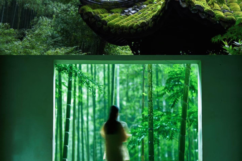 Hangzhou: Rain, Poetry & the Art of the Chinese Umbrella Guide for normal languages