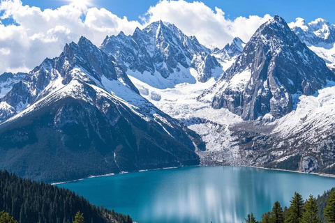 Lijiang：Yulong Snow Mountain Yakniuping Cableway Day Tour Yak Ping Cableway + Blue Moon Valley