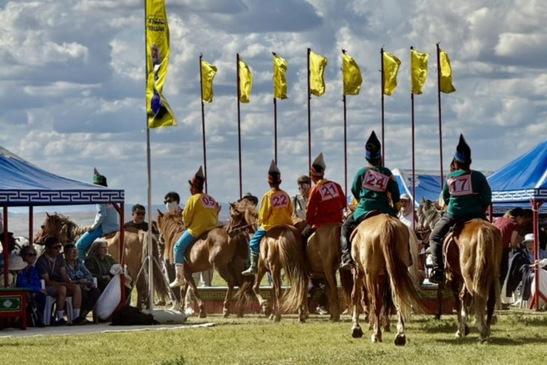 Ulaanbaatar: Mini Naadam Festival Entry Ticket