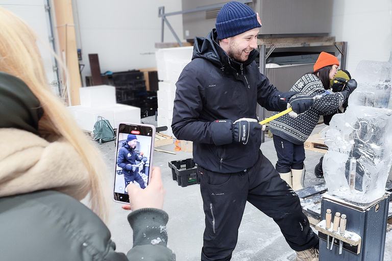 Rovaniemi: Ice sculpting, Sauna Experience & Dinner autumn