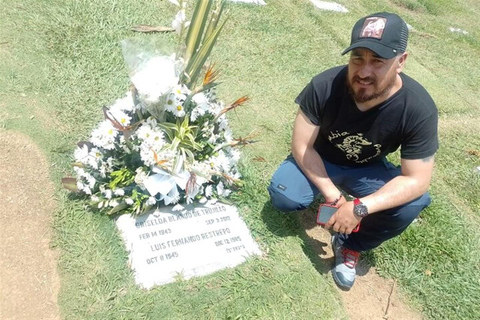 Medellín: Pablo Escobar and Food Tour