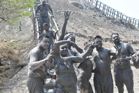 Cartagena: Visita el Volcán del Totumo y bañate de Lodo